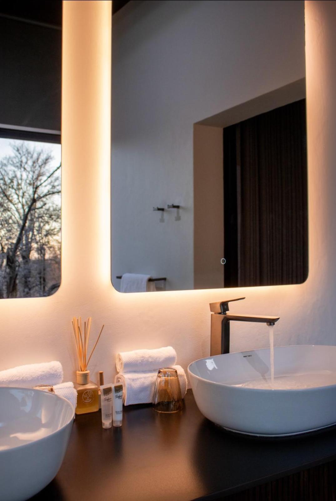 Umoya Safari Lodge Matlhagame Eksteriør bilde